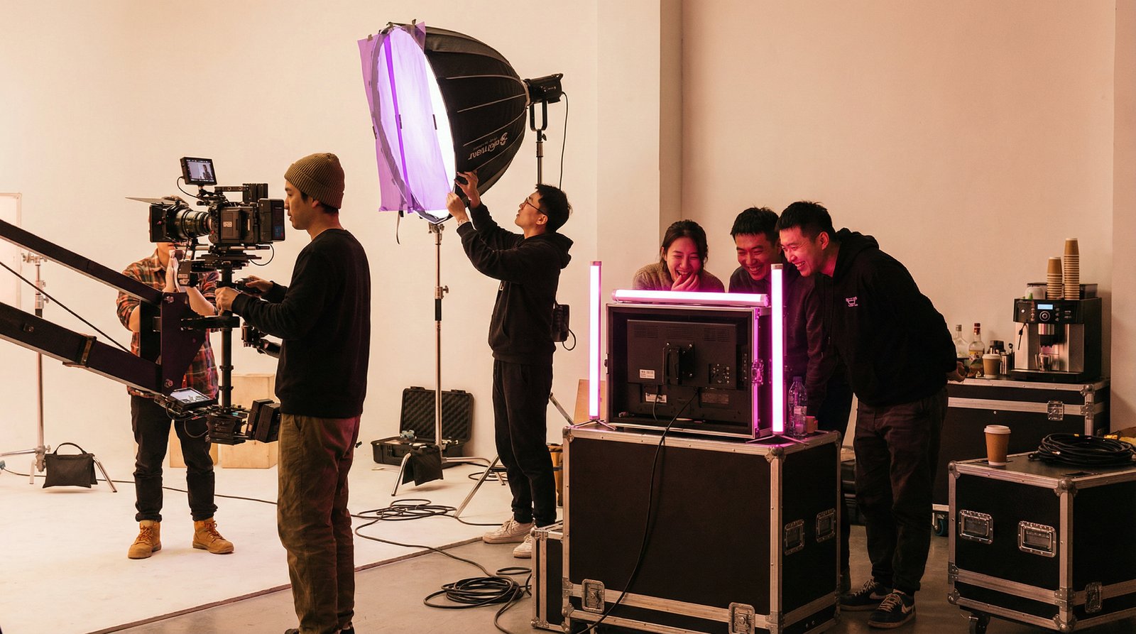 芒果视频原创微电影制作现场传媒